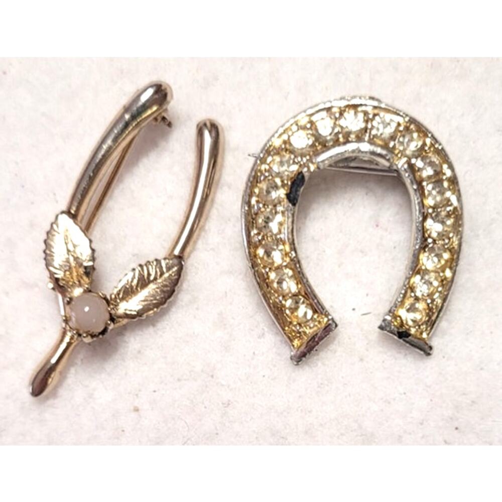 VINTAGE Good Luck Set - Horseshoe and Wishbone.
